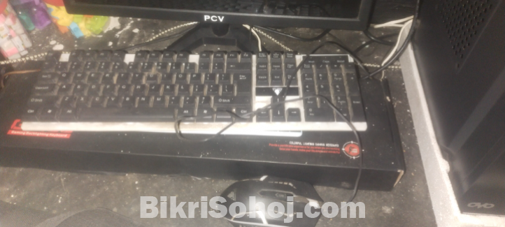 Desktop computer
